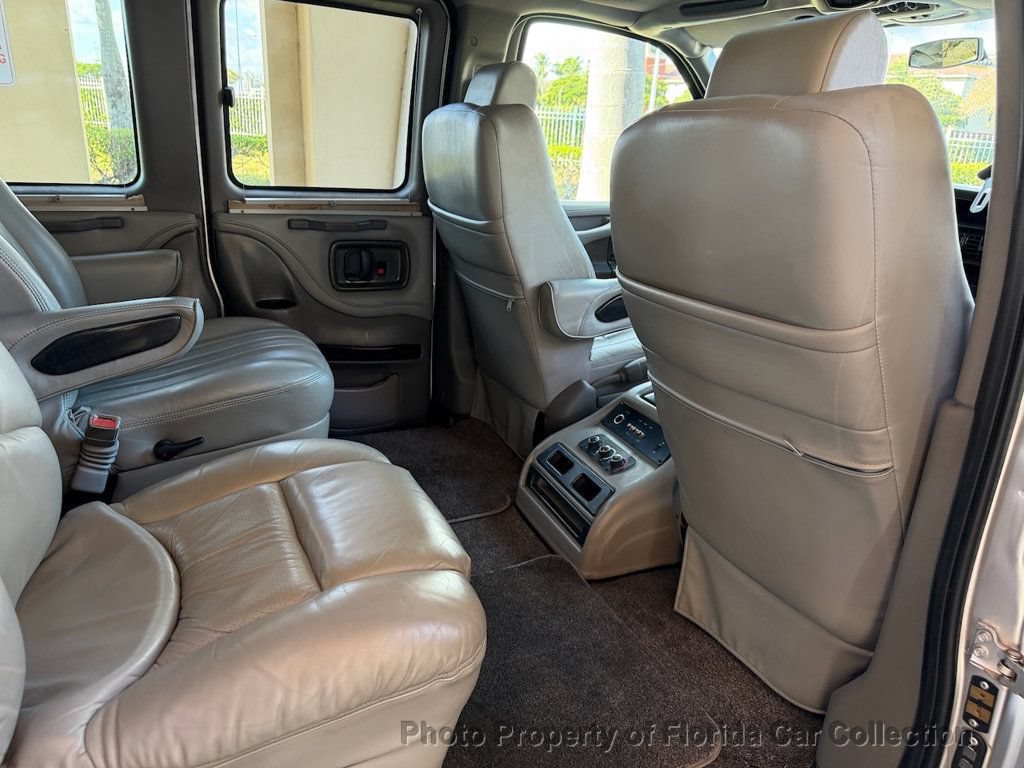 Used 2013 GMC Savana 1500 RWD image 28