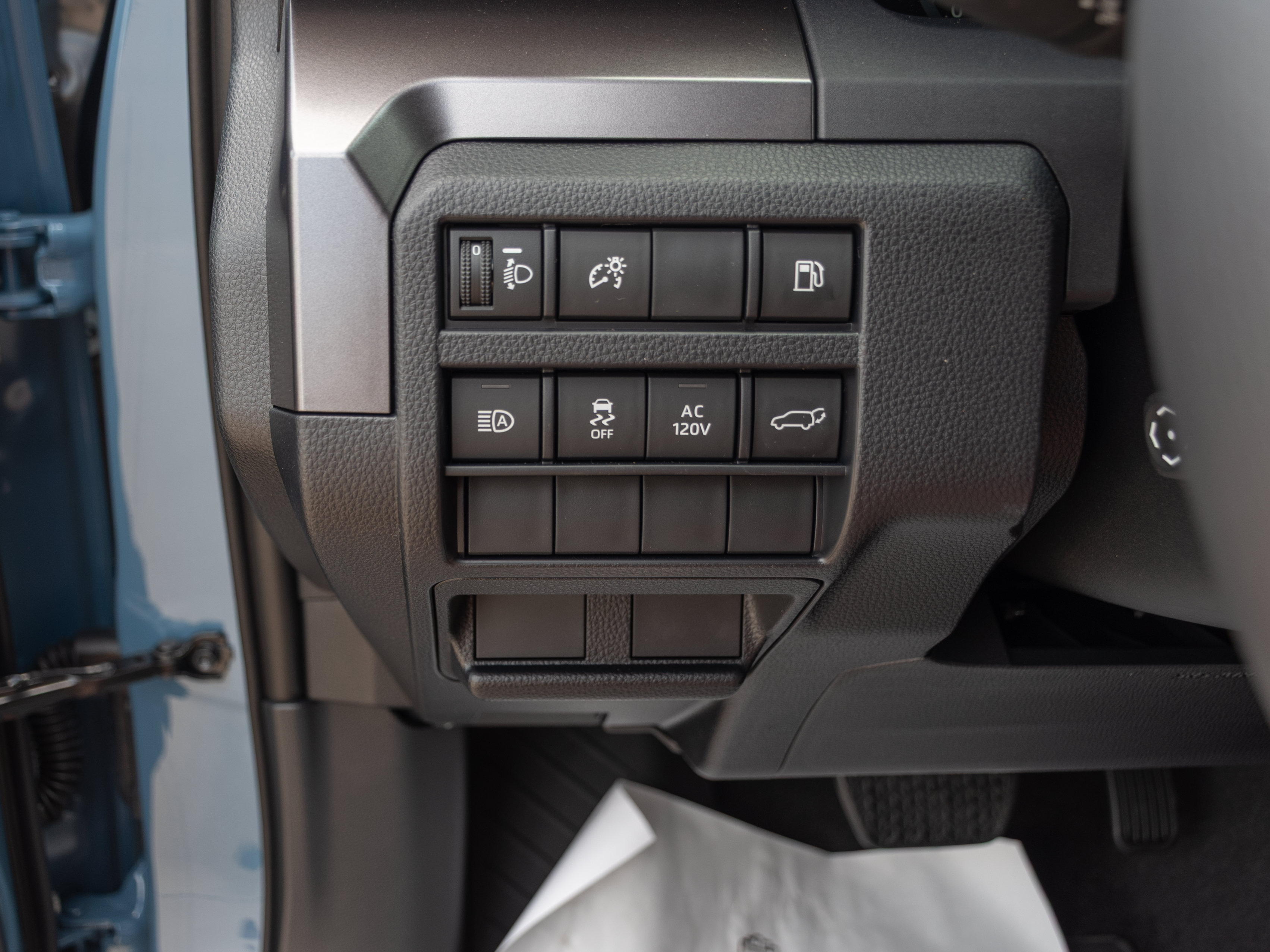 New 2026 Toyota 4Runner TRD Off-Road Premium AWD/4WD image 11