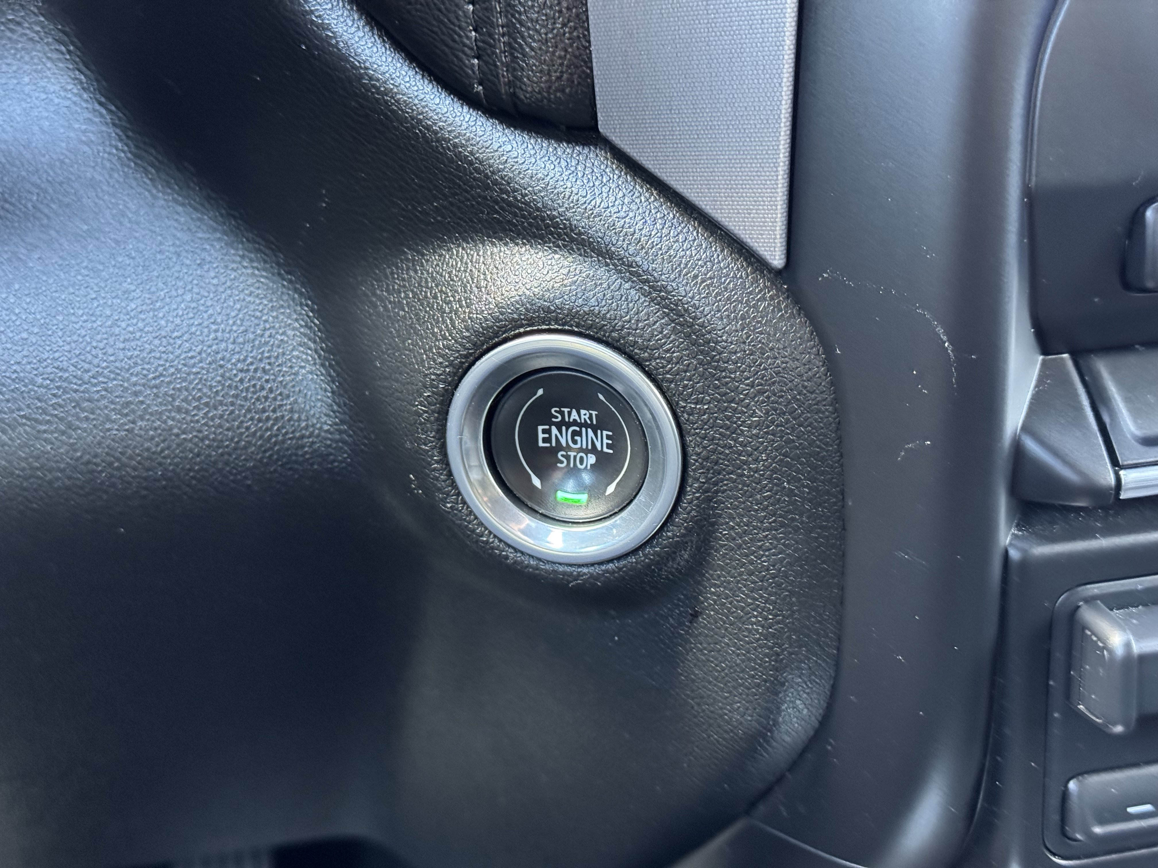 Used 2020 GMC Sierra 1500 Elevation w/ Elevation Value Package AWD/4WD image 31