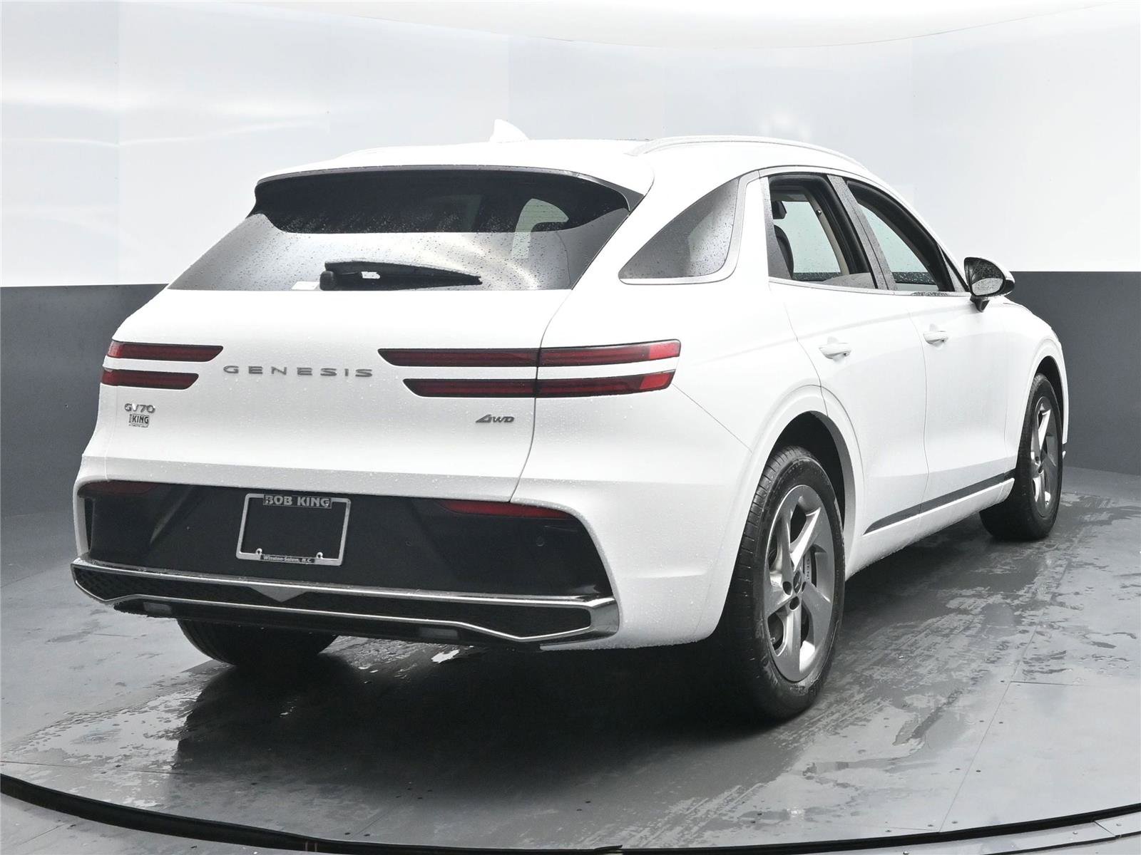 New 2026 Genesis GV70 2.5T Select image 10