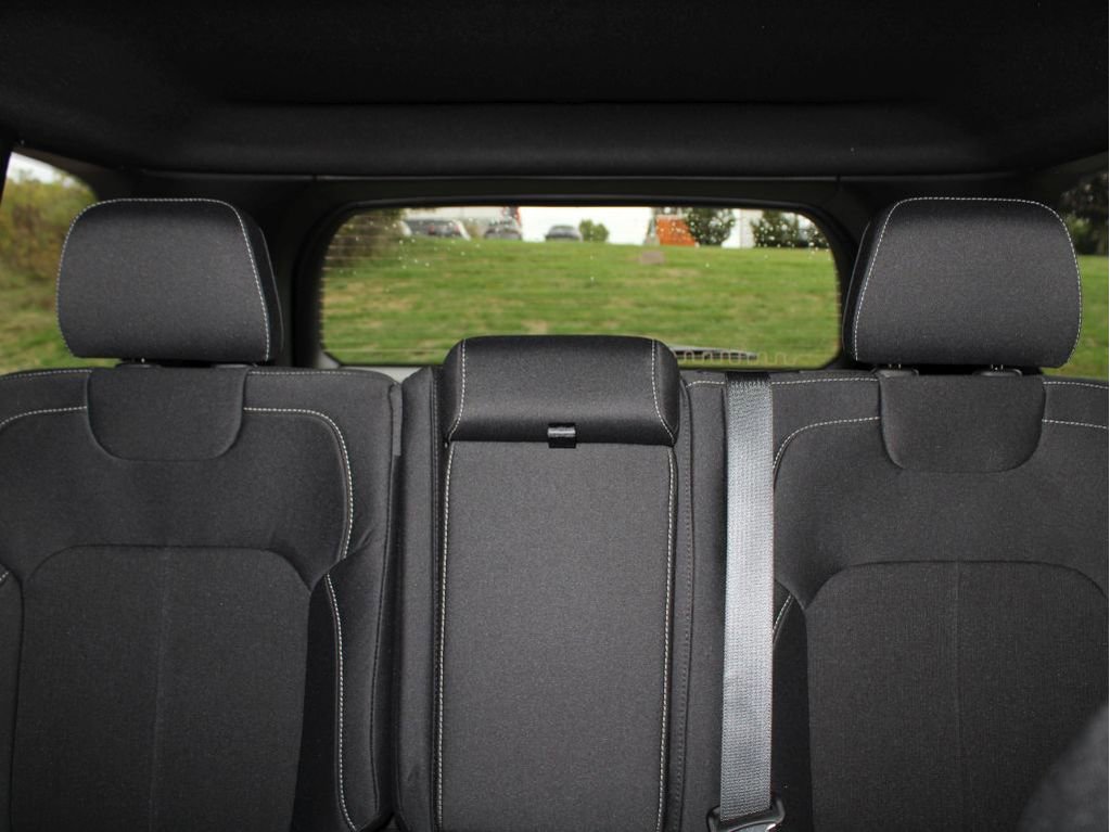 New 2025 Jeep Grand Cherokee Laredo X w/ Luxury Tech Group I image 24