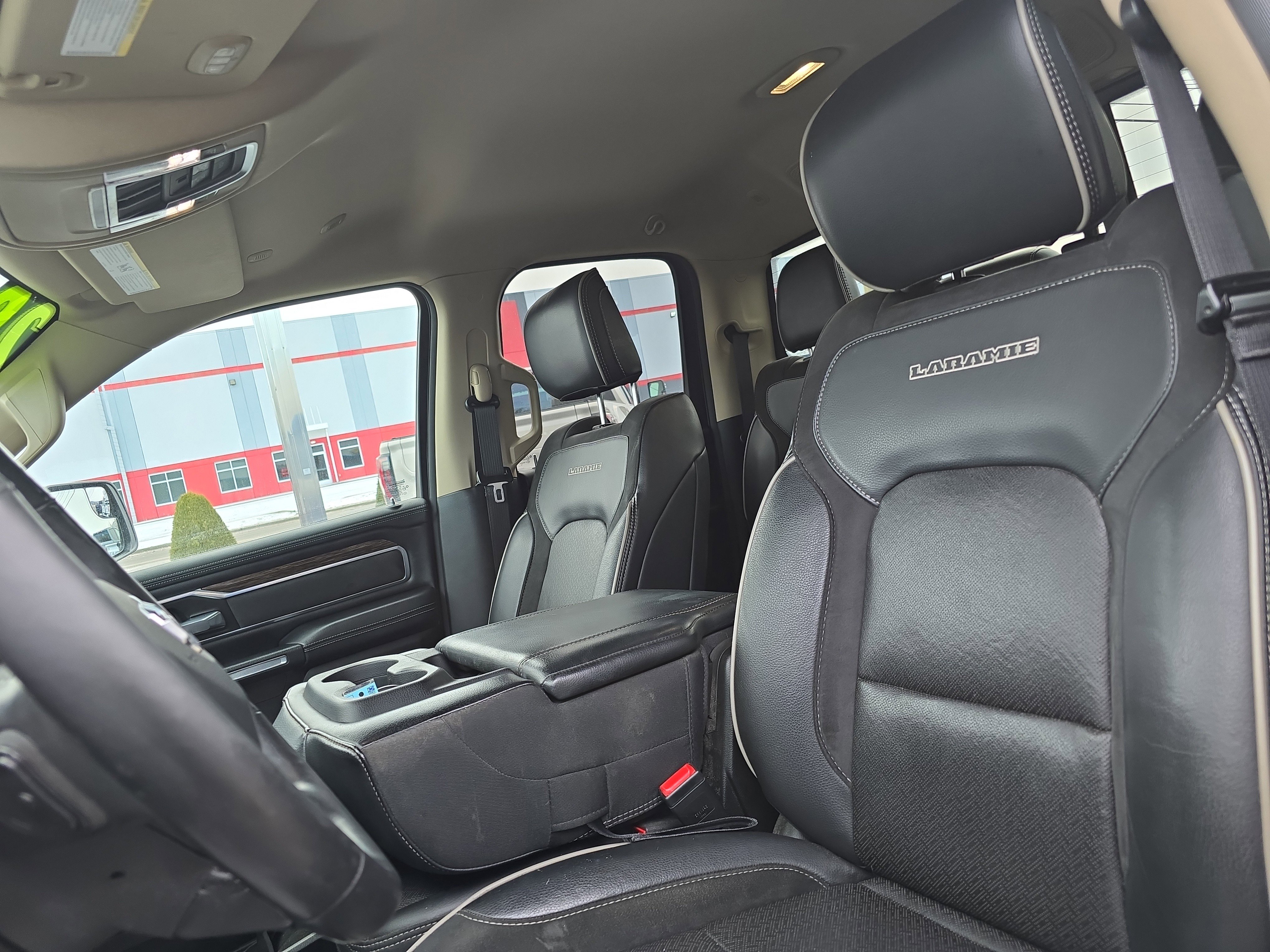 Used 2020 RAM 1500 Laramie image 13