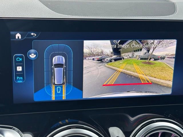 Certified 2026 Mercedes-Benz GLB 250 4MATIC image 21