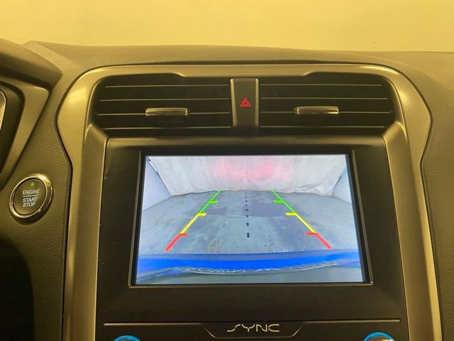 Used 2020 Ford Fusion SE image 14