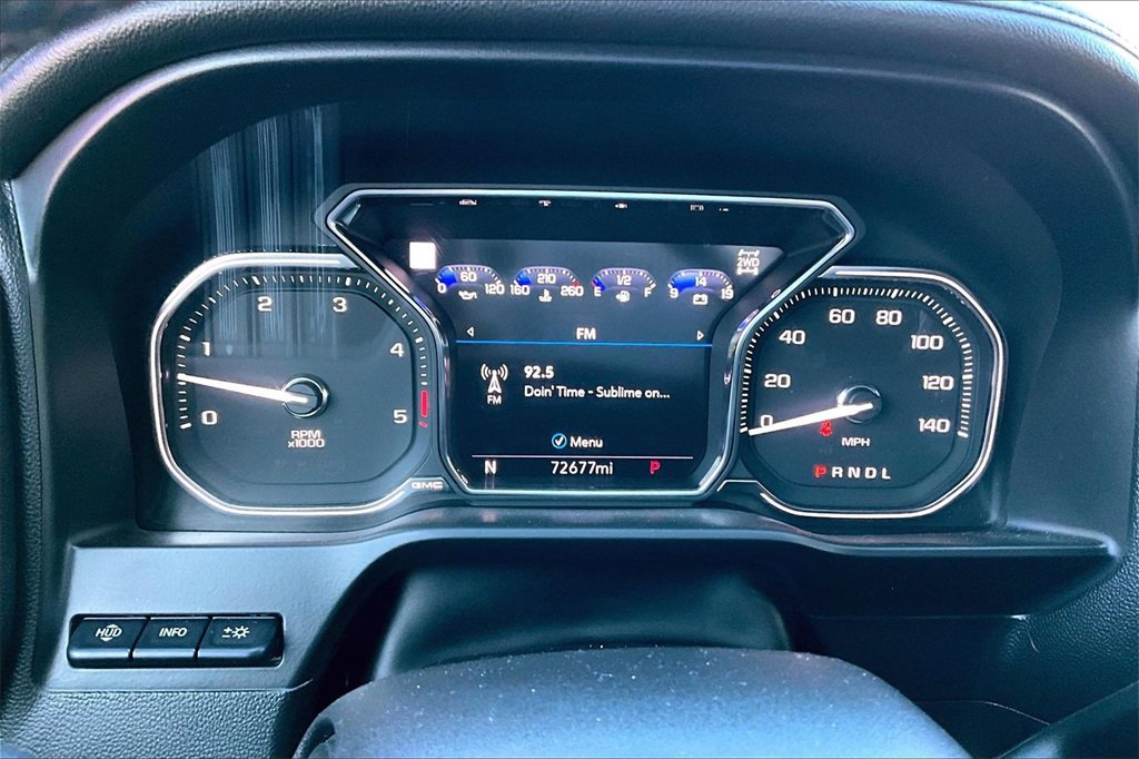 Used 2021 GMC Sierra 2500 AT4 w/ AT4 Premium Plus Package image 9