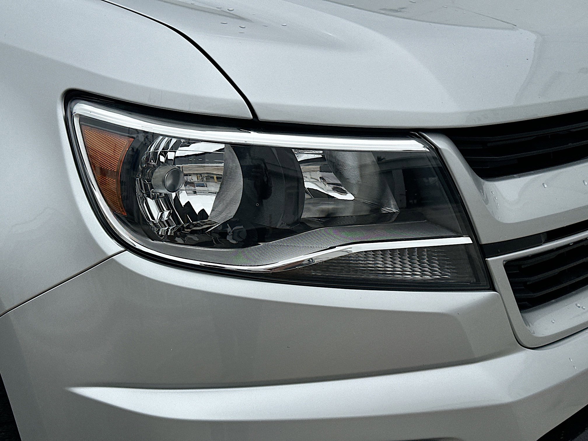 Used 2020 Chevrolet Colorado W/T w/ Custom Special Edition image 35