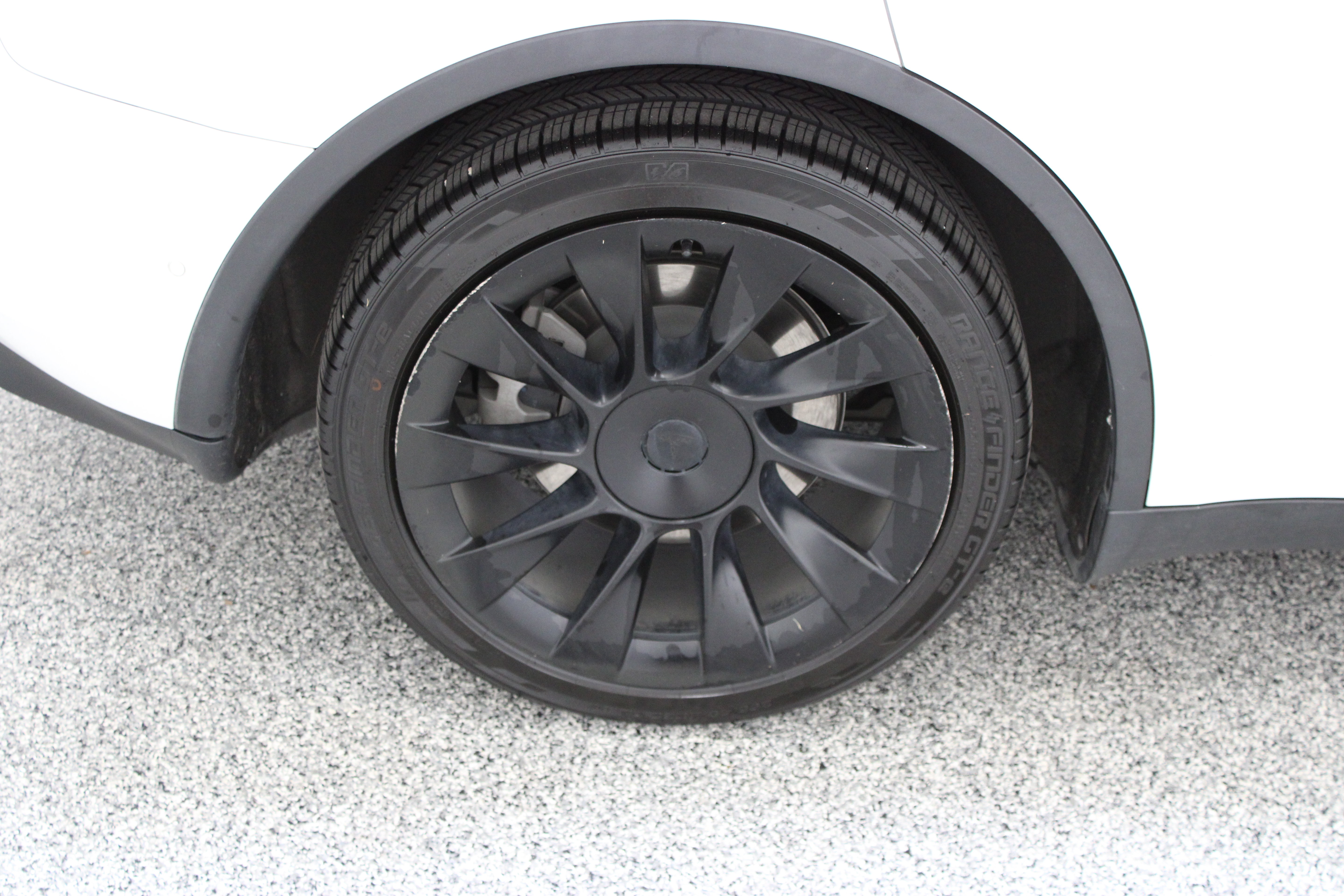 Used 2021 Tesla Model Y Long Range AWD/4WD image 6