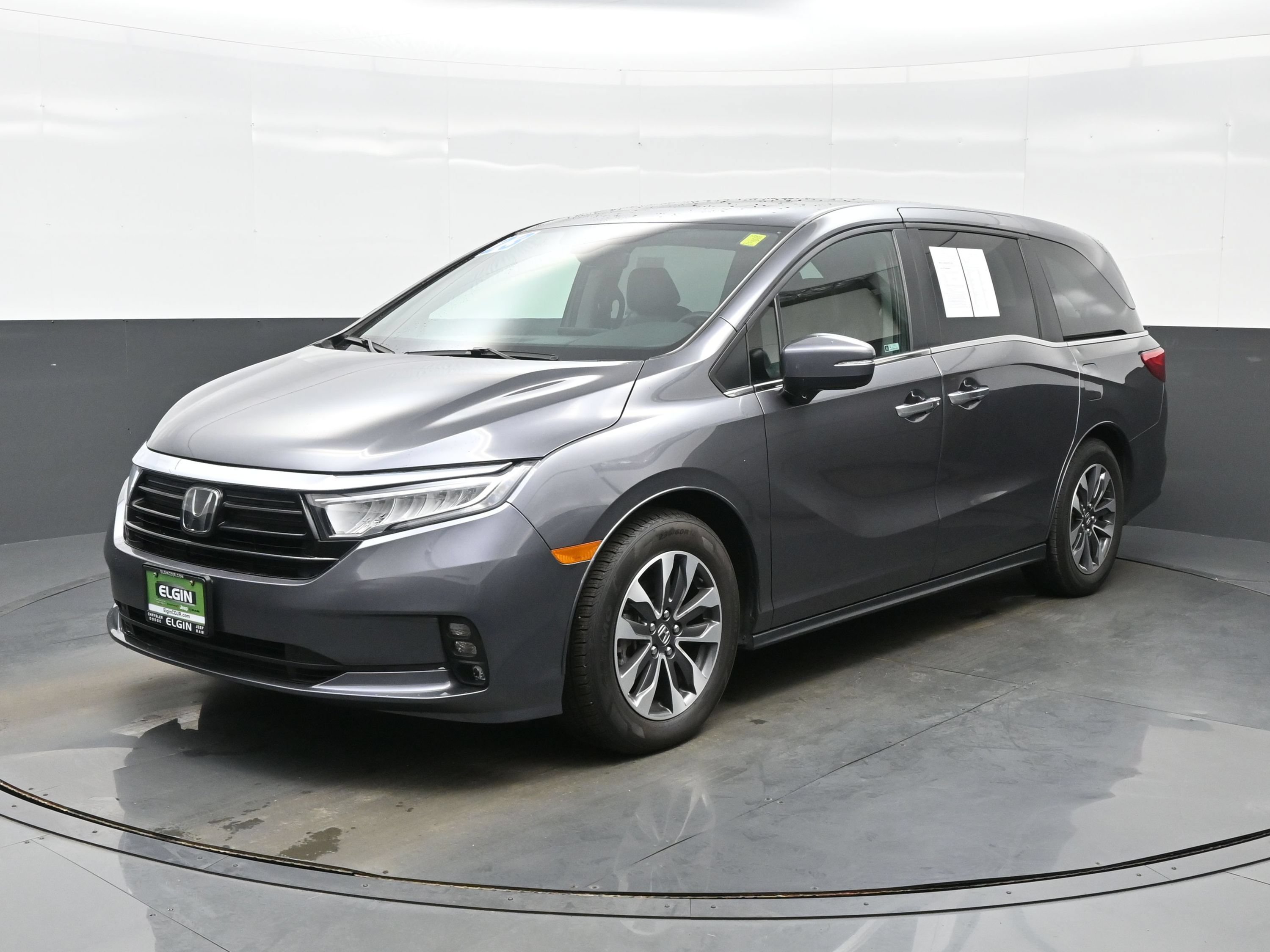 Used 2023 Honda Odyssey EX-L image 2