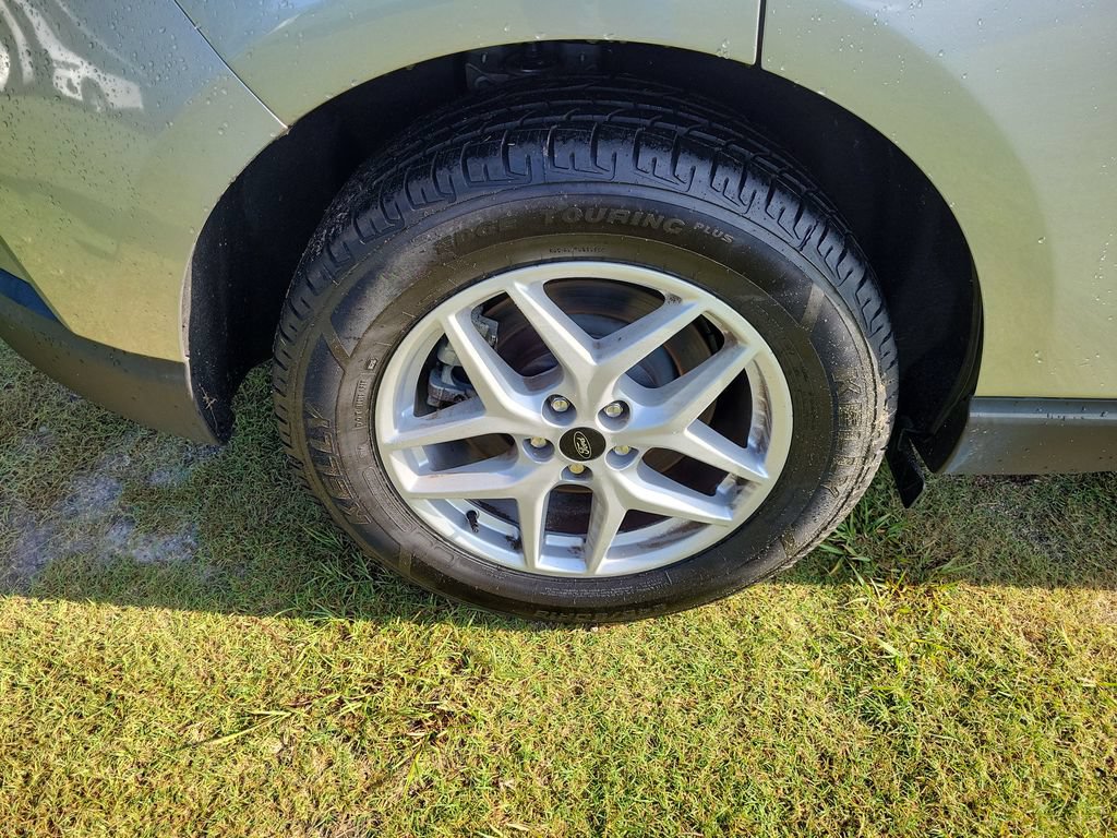 Used 2024 Ford Edge SEL AWD/4WD image 8