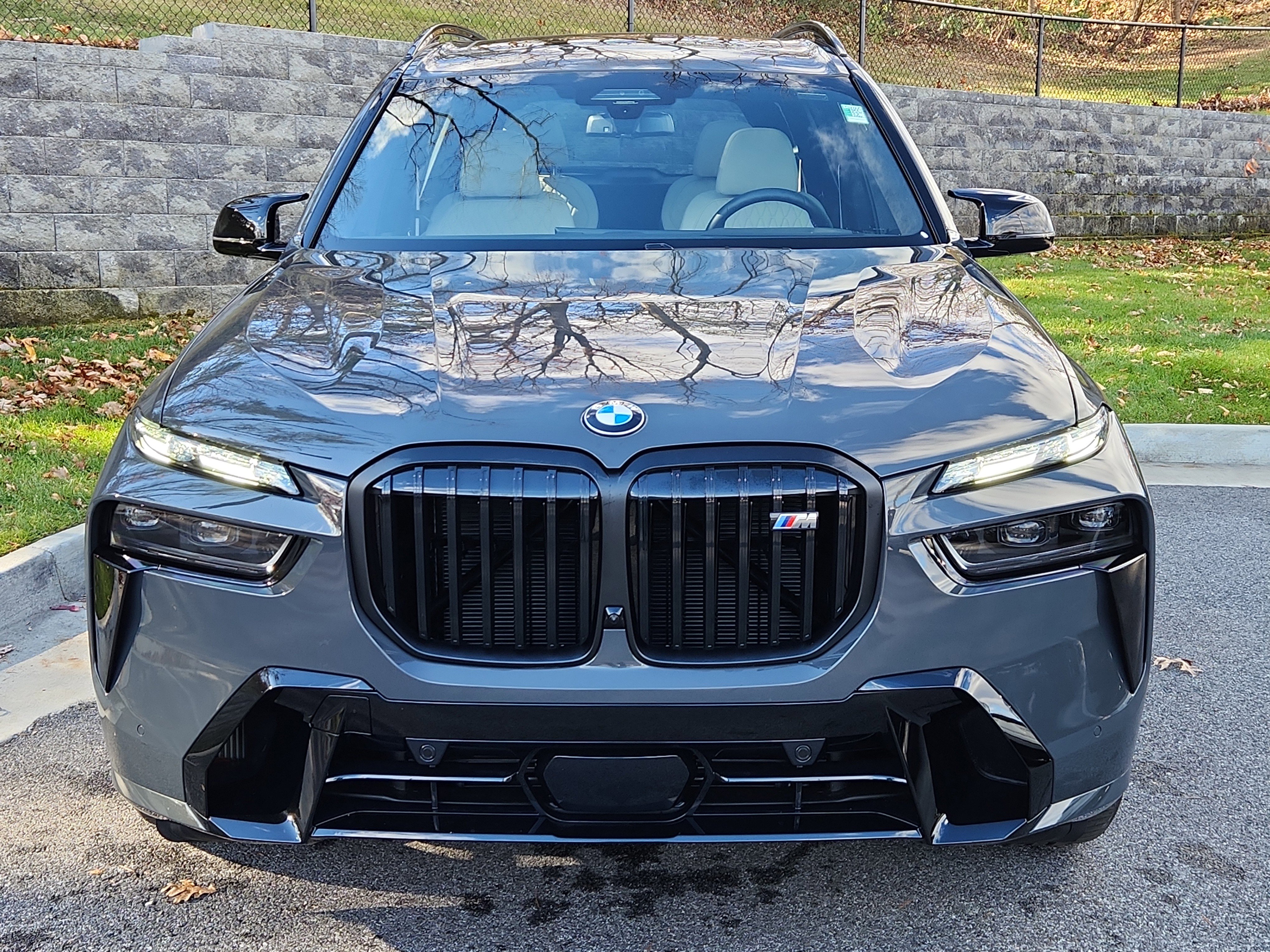 Used 2026 BMW X7 M60i image 8