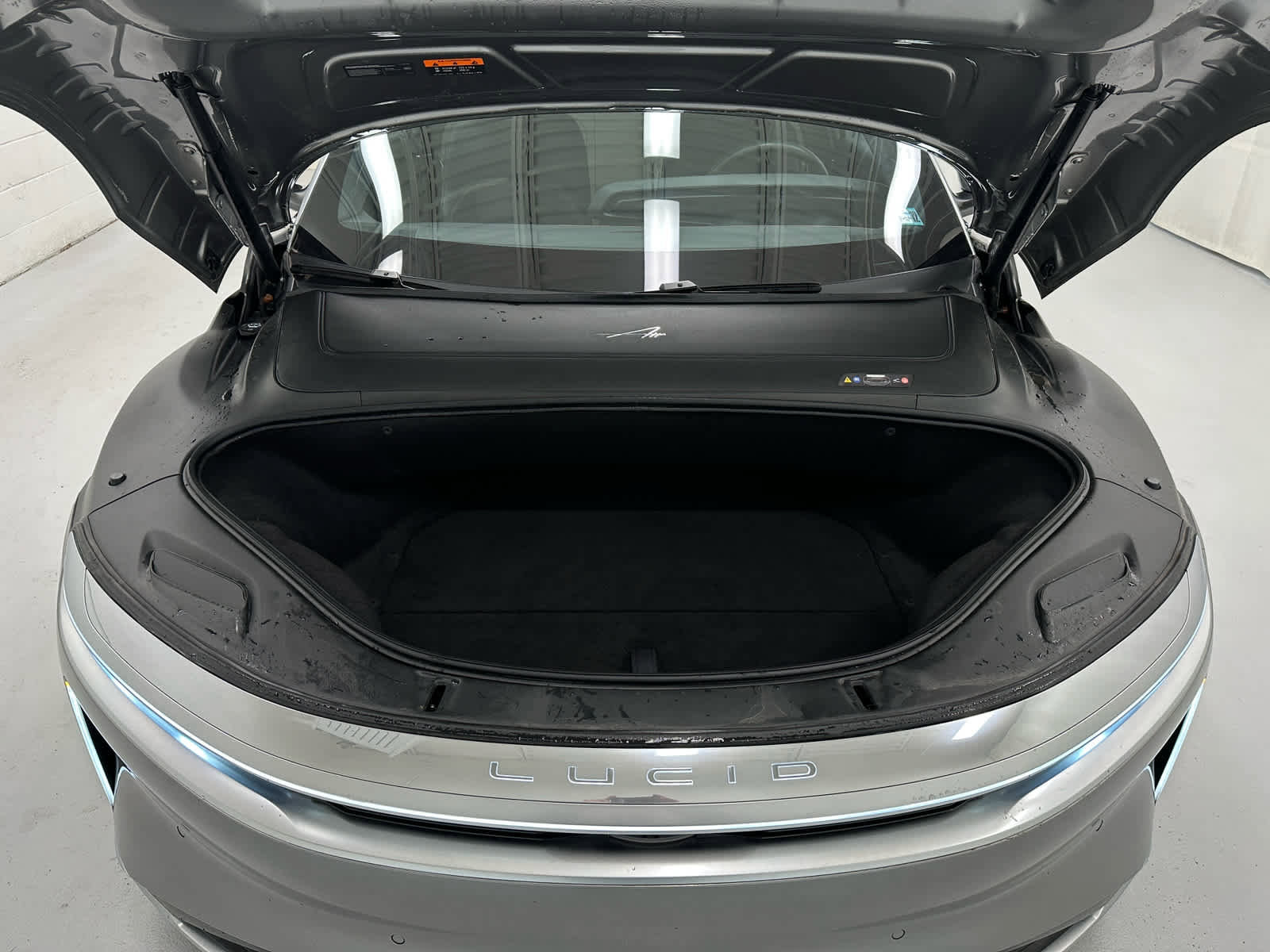 Used 2023 Lucid Air Grand Touring image 43