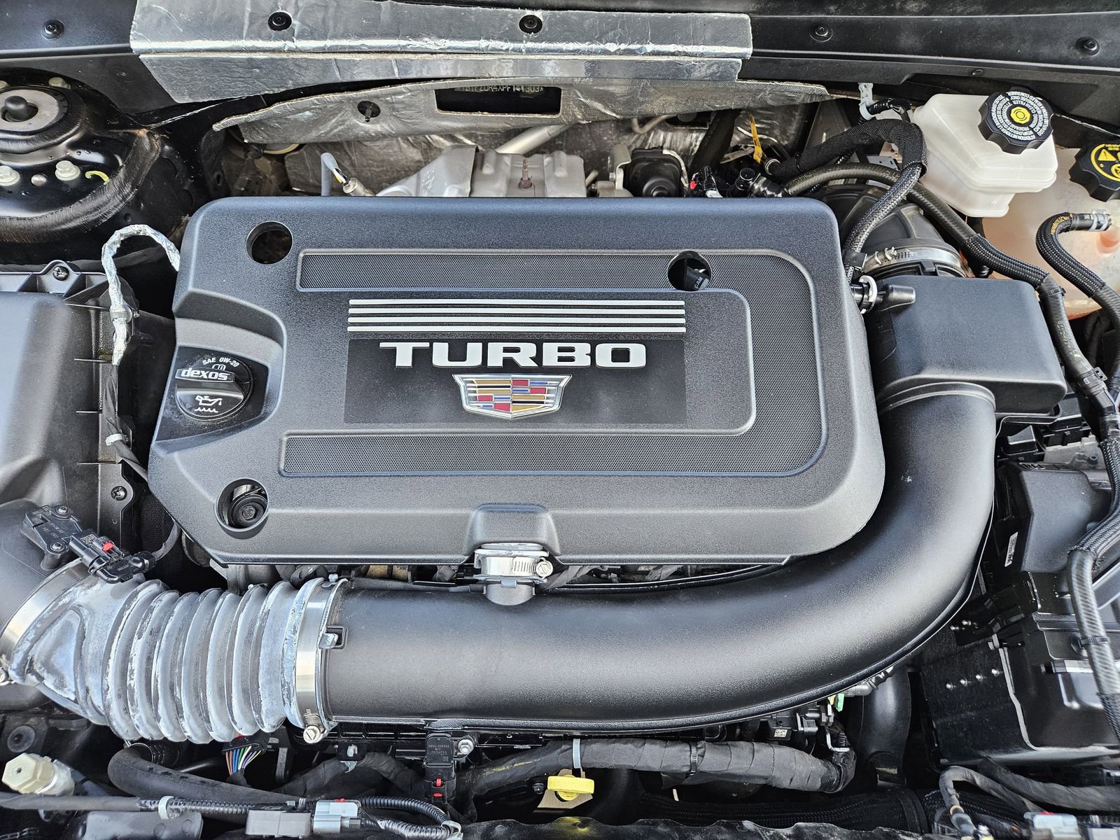 Certified 2023 Cadillac XT4 Premium Luxury w/ Driver Assist Package image 33