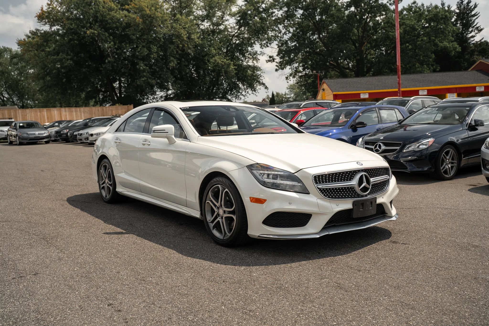 Used 2015 Mercedes-Benz CLS 400 4MATIC w/ Premium 1 Package image 4