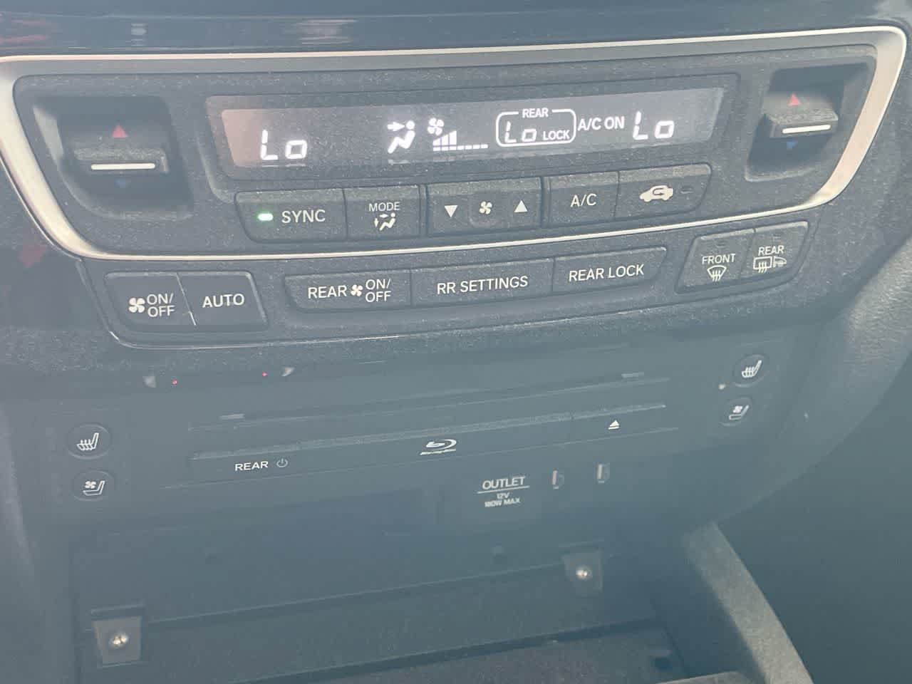 Used 2016 Honda Pilot Elite image 19
