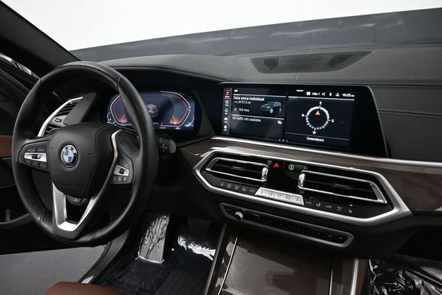 Used 2023 BMW X5 xDrive40i AWD/4WD image 16
