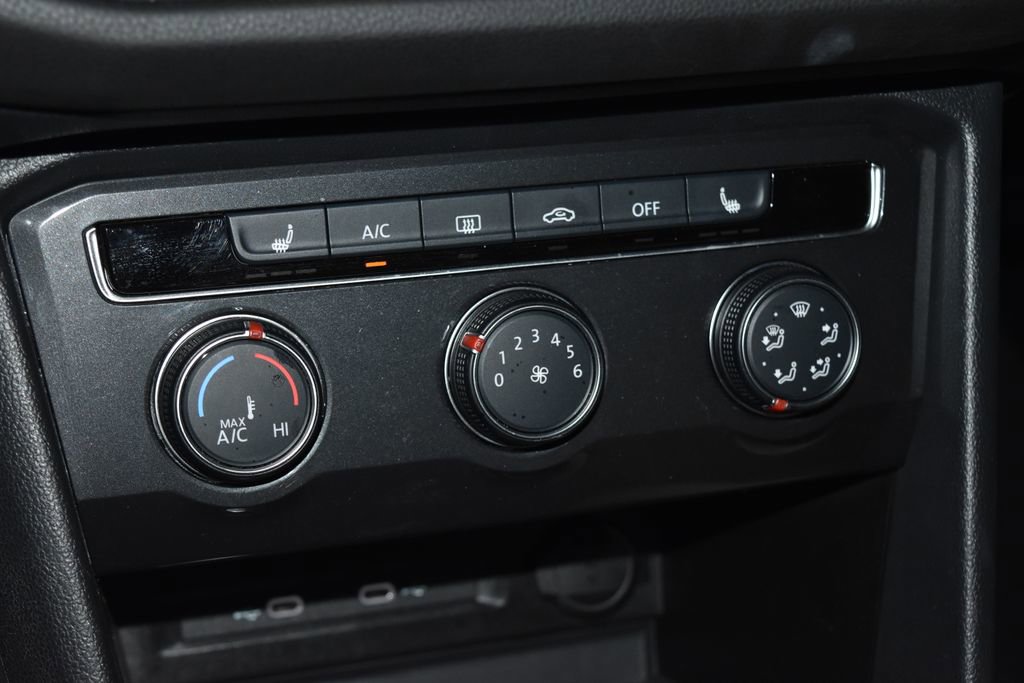 Used 2024 Volkswagen Tiguan S image 13