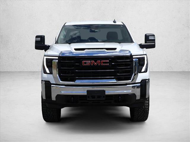 Used 2025 GMC Sierra 2500 Pro AWD/4WD image 2