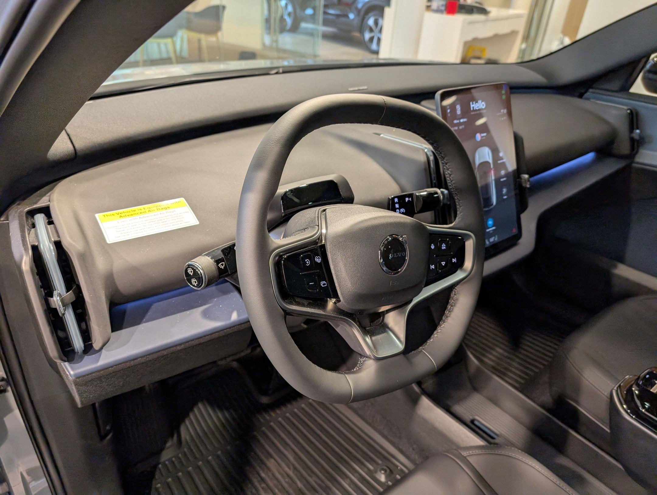 New 2025 Volvo EX30 Plus w/ Protection Package Premier image 6