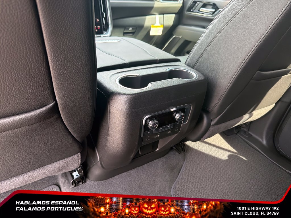 New 2026 GMC Yukon XL Denali w/ Denali Reserve Package AWD/4WD image 30