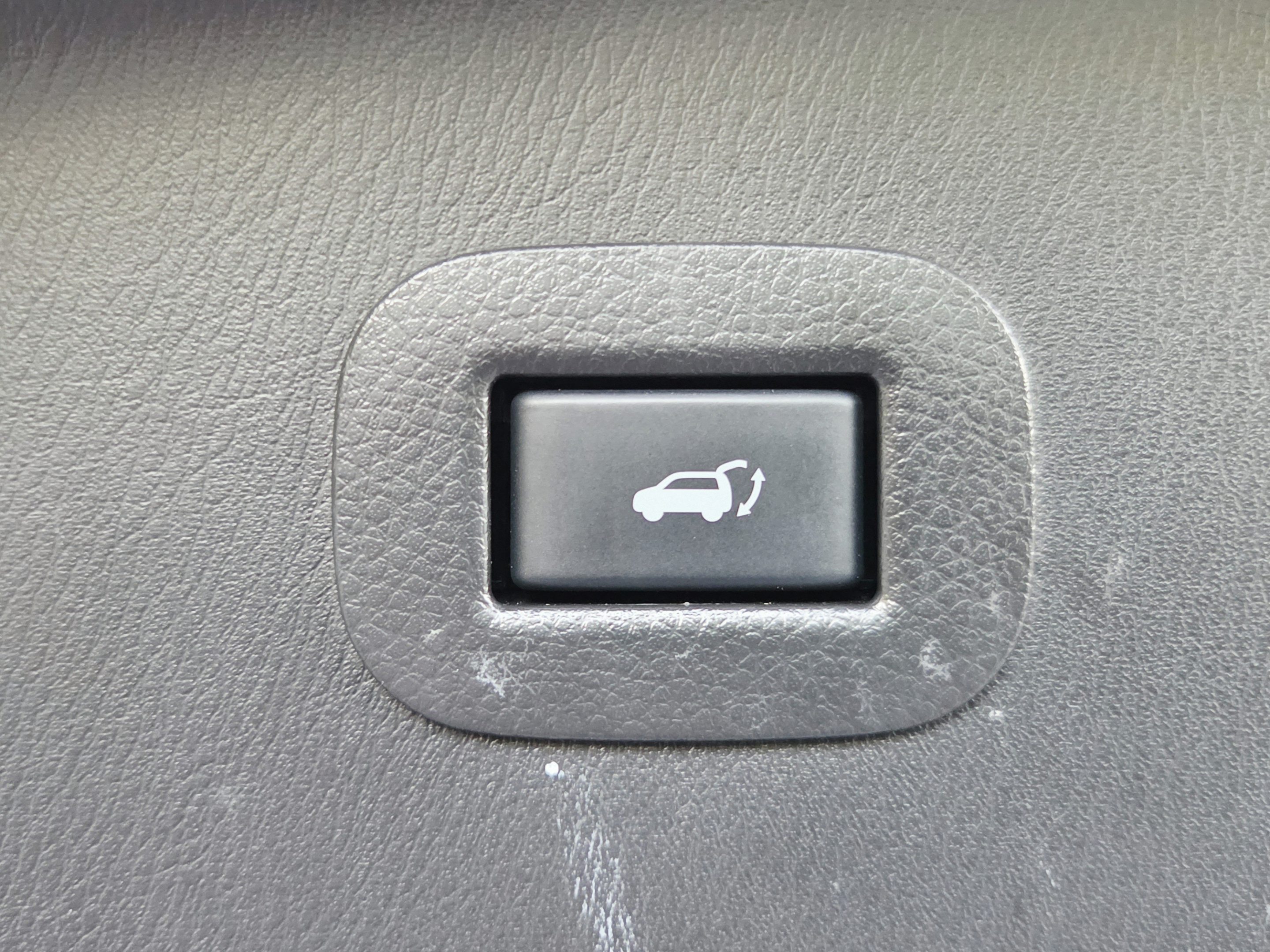 Used 2023 INFINITI QX80 4WD image 17