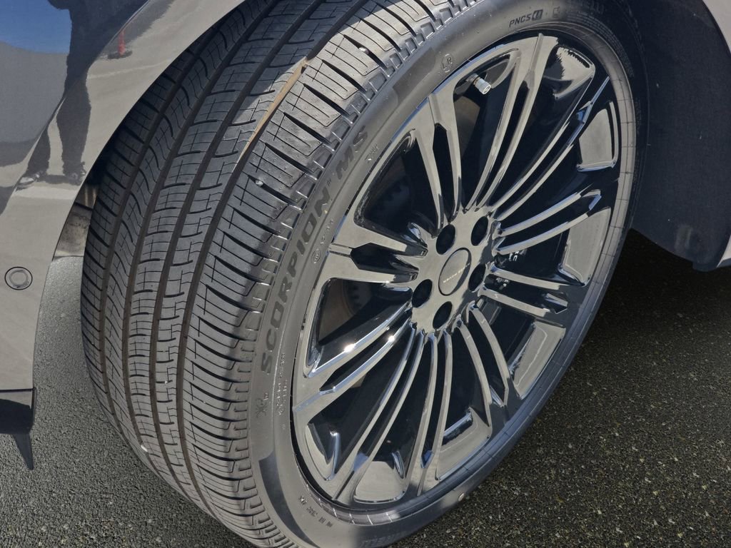 New 2026 Land Rover Range Rover SE AWD/4WD image 34