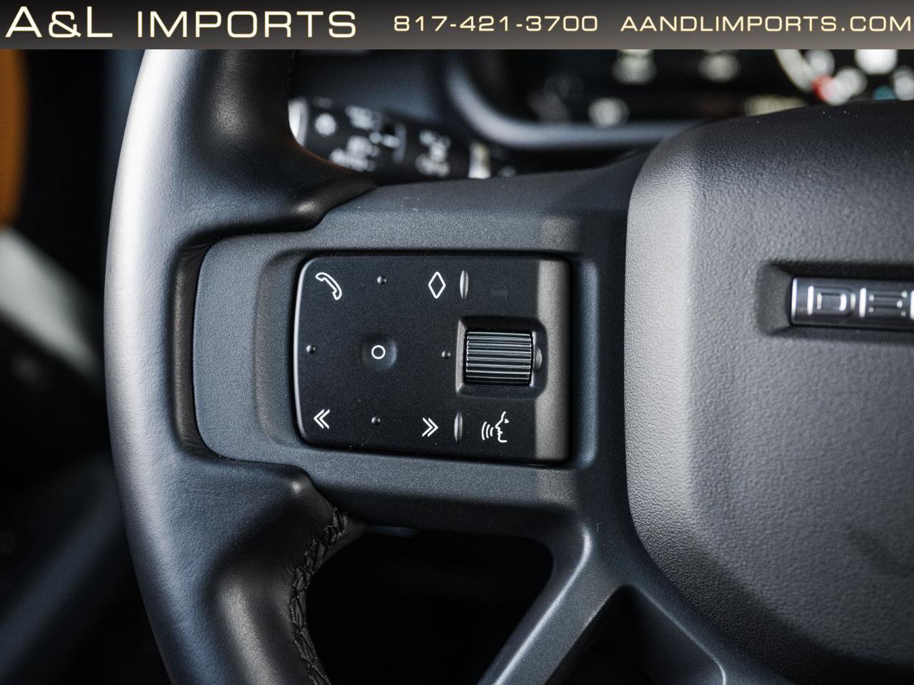 Used 2023 Land Rover Defender 110 X-Dynamic SE AWD/4WD image 48