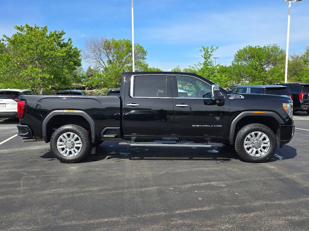 Used 2020 GMC Sierra 2500 Denali w/ Denali Ultimate Package AWD/4WD image 12