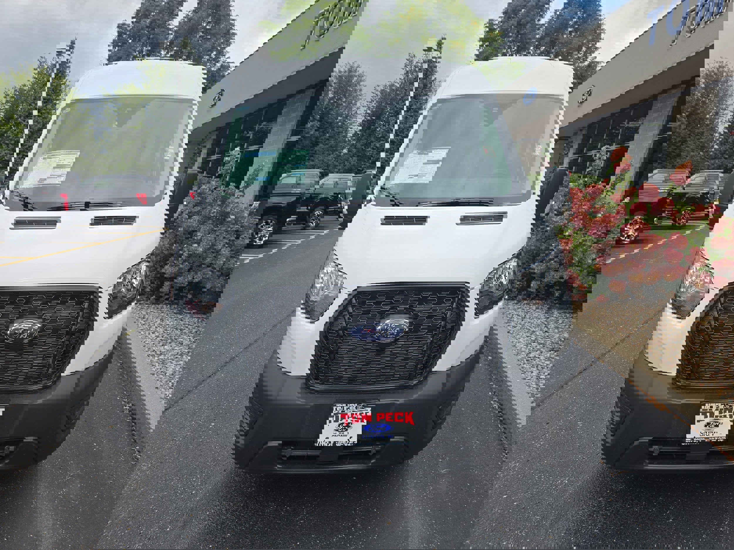 New 2025 Ford Transit 350 XL image 5