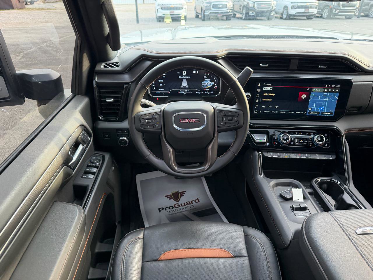 Used 2024 GMC Sierra 2500 AT4 w/ AT4 Premium Plus Package image 17