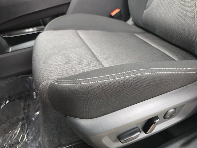 Used 2026 Nissan Rogue SV FWD image 28