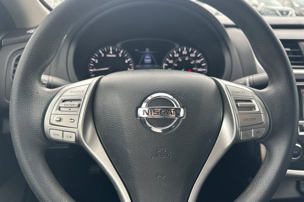 Used 2016 Nissan Altima 2.5 S w/ Power Driver Seat Package image 22