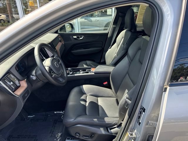 Used 2023 Volvo XC60 B5 Plus w/ Climate Package AWD/4WD image 20