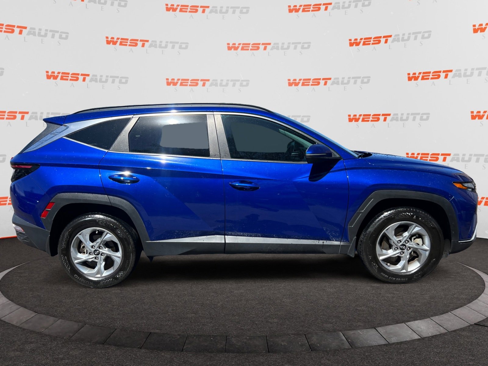 Used 2023 Hyundai Tucson SEL w/ Cargo Package image 6