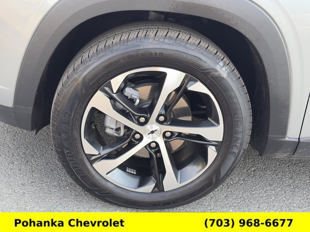 Certified 2026 Chevrolet Trax RS w/ Sunroof Package FWD image 30