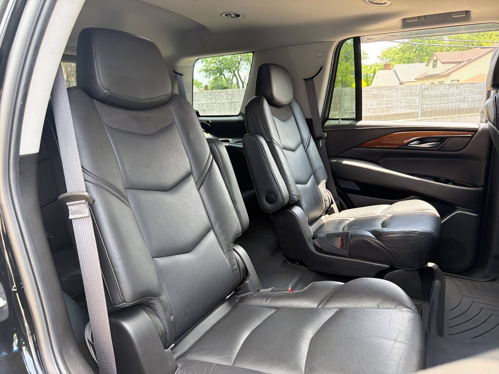 Used 2015 Cadillac Escalade Premium AWD/4WD image 26