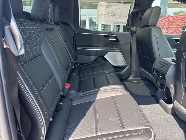 New 2025 GMC Sierra EV Denali image 27