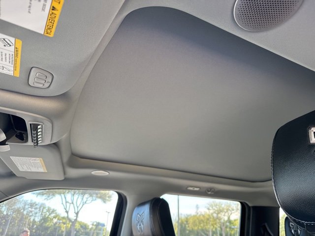 Used 2024 Ford F250 Lariat w/ Lariat Ultimate Package image 15