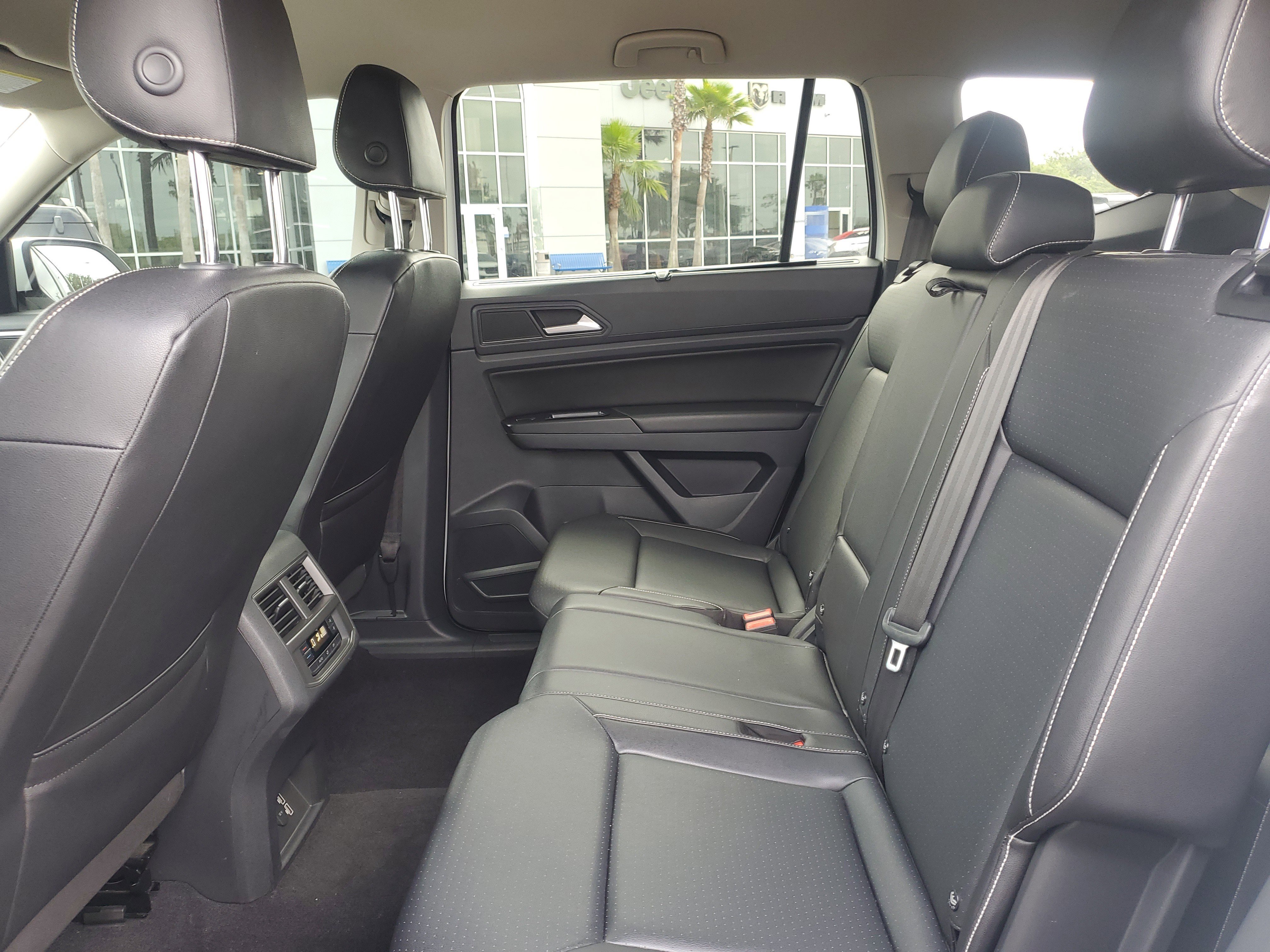 Used 2021 Volkswagen Atlas SE AWD/4WD image 12