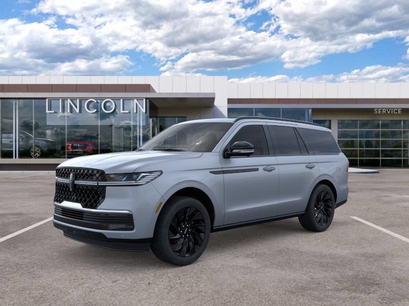 New 2026 Lincoln Navigator Reserve w/ Jet Appearance Package AWD/4WD image 1