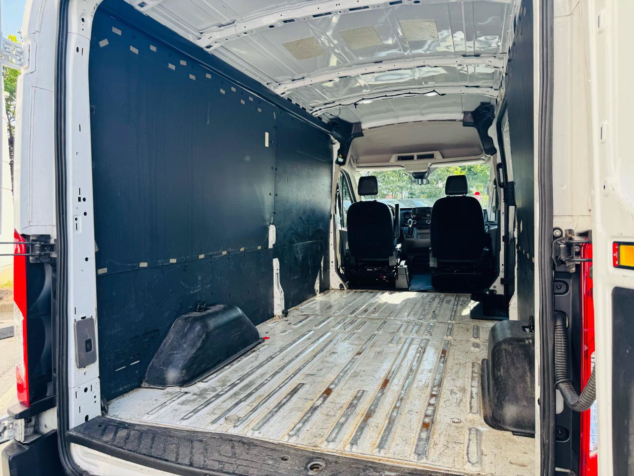 Used 2020 Ford Transit 250 Medium Roof w/ Load Area Protection Package RWD image 16