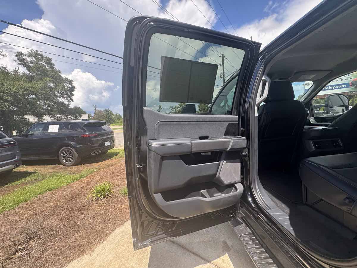 Used 2026 Ford F450 Lariat AWD/4WD image 32
