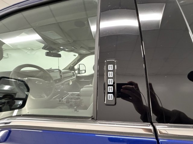 New 2026 Ford F350 Platinum w/ Platinum Plus Package image 11