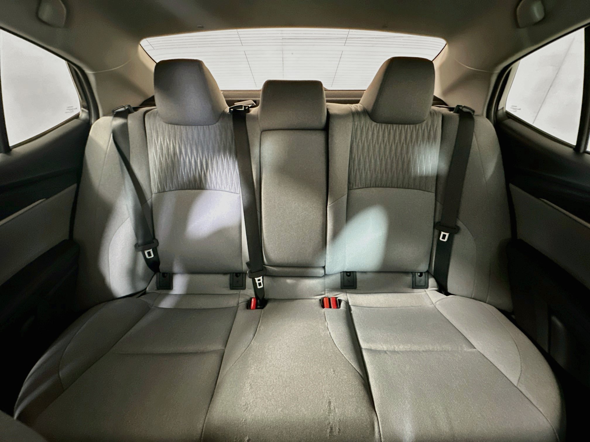 Used 2025 Toyota Camry LE w/ Convenience Package FWD image 30