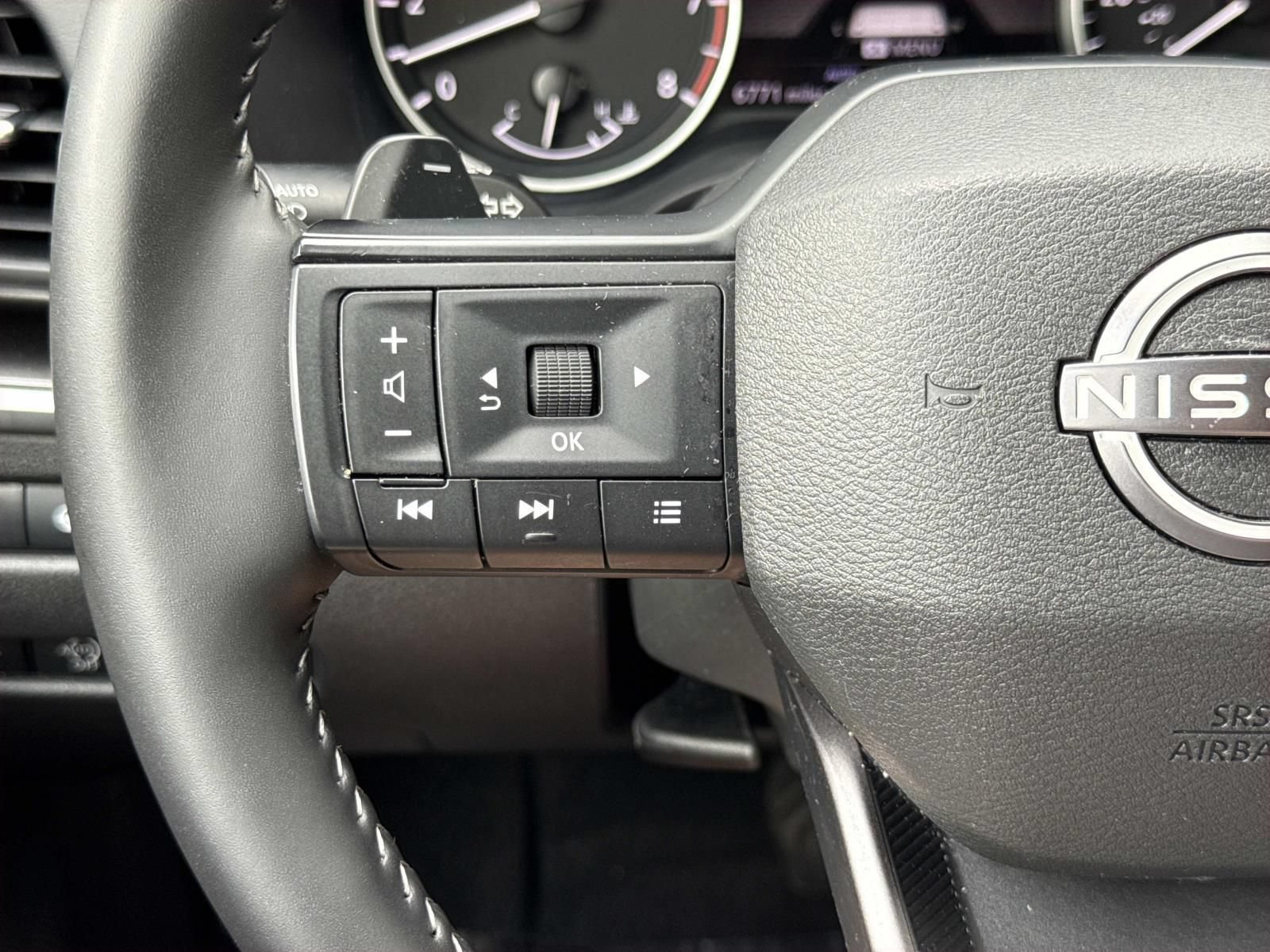 Certified 2026 Nissan Rogue SV AWD/4WD image 15