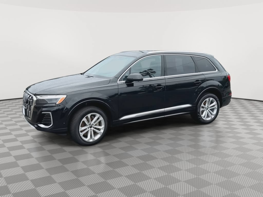 Used 2025 Audi Q7 3.0T Premium Plus AWD/4WD image 4