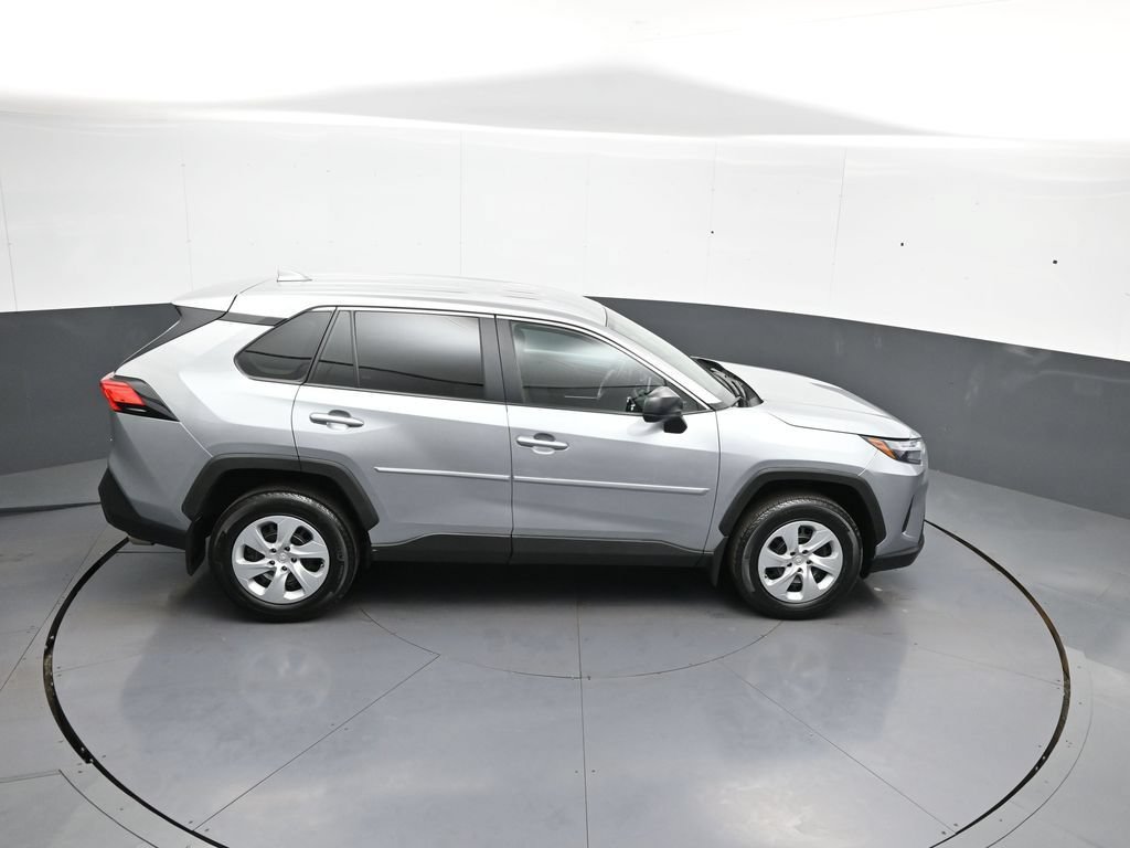 Certified 2024 Toyota RAV4 LE AWD/4WD image 36