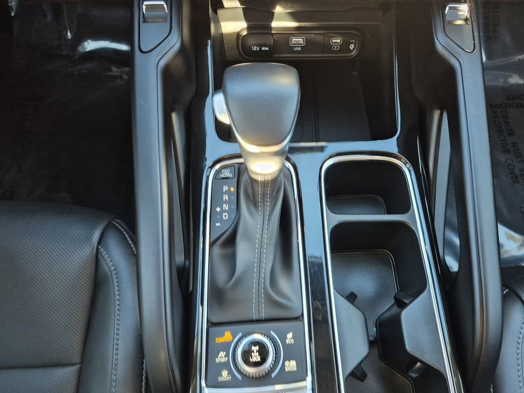 Certified 2025 Kia Telluride S image 11