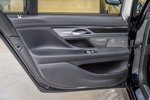 Used 2019 BMW 740i w/ Executive Package image 54