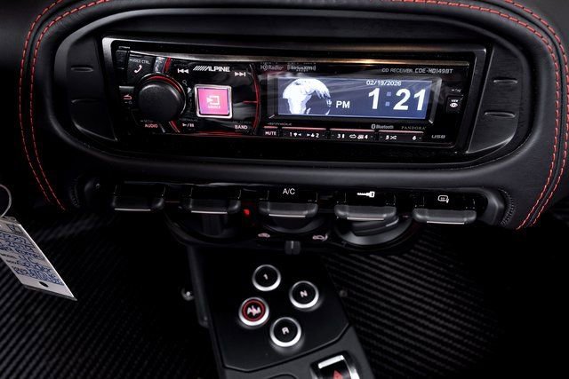 Used 2019 Alfa Romeo 4C Spider image 35