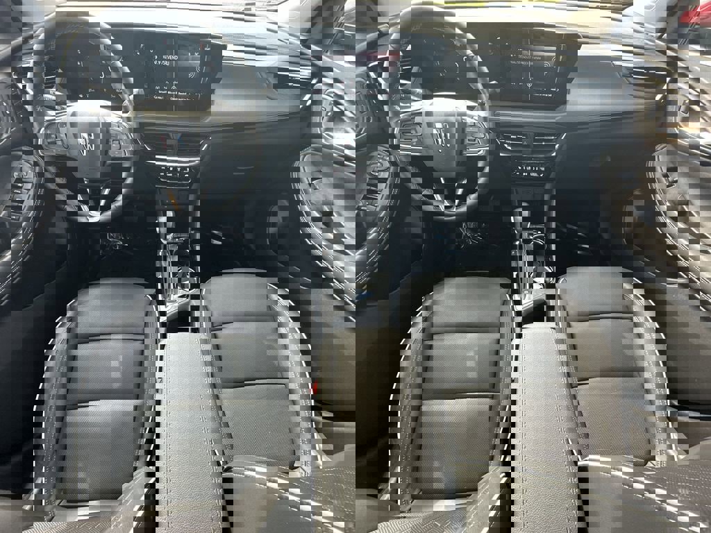 Certified 2024 Buick Encore GX Avenir image 19